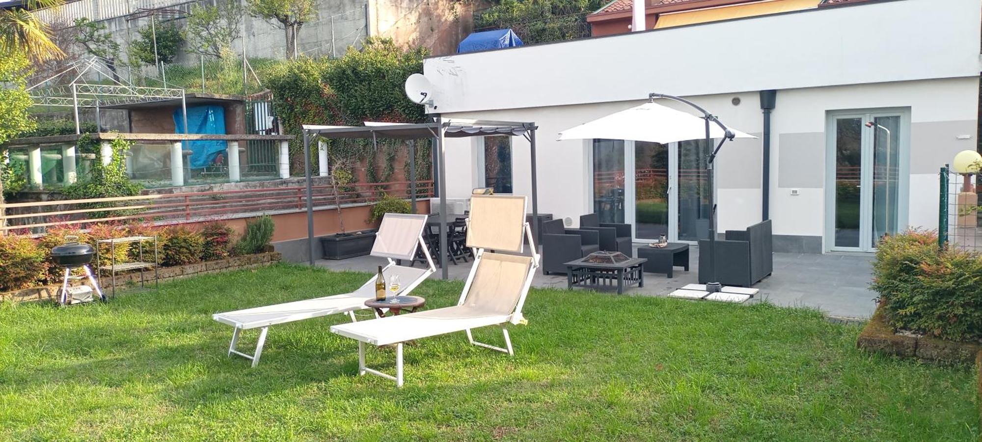 Mirasole Holiday House Leggiuno Eksteriør billede